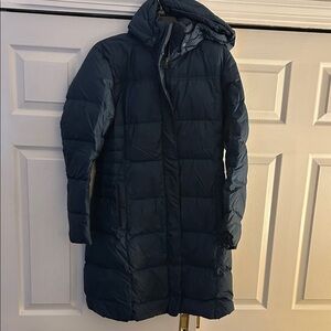 Women's Hooded Puffer Coat - blue